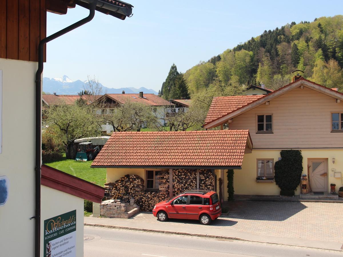 Gaestehaus Alpin - Inkl. Chiemgau-Karte برغن المظهر الخارجي الصورة